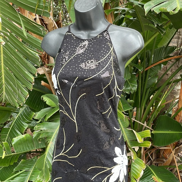 Badgeley Mishka, sequin halter look column gown - Picture 1 of 11